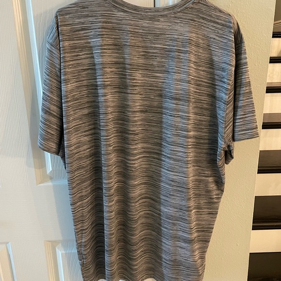 Nike Detroit Tigers XXL Men’s Tee - Picture 3 of 3